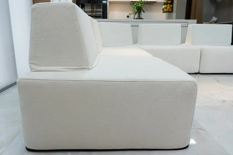 sofamodular-keiko-mov-5lugares-branco-detalhes